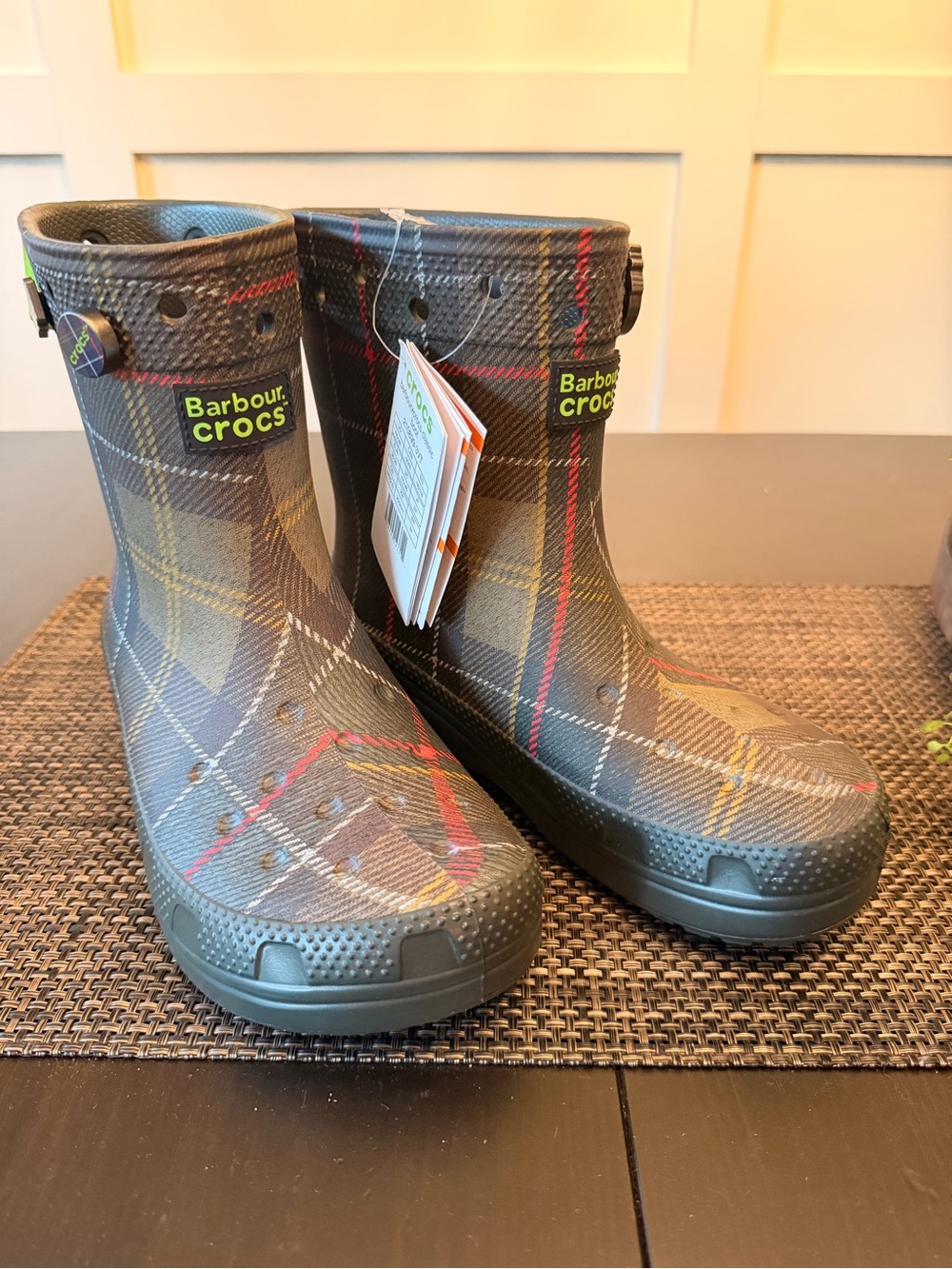 Barbour Crocs Women’s size 8